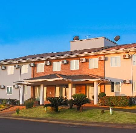 Orion Hotel Itumbiara Luaran gambar