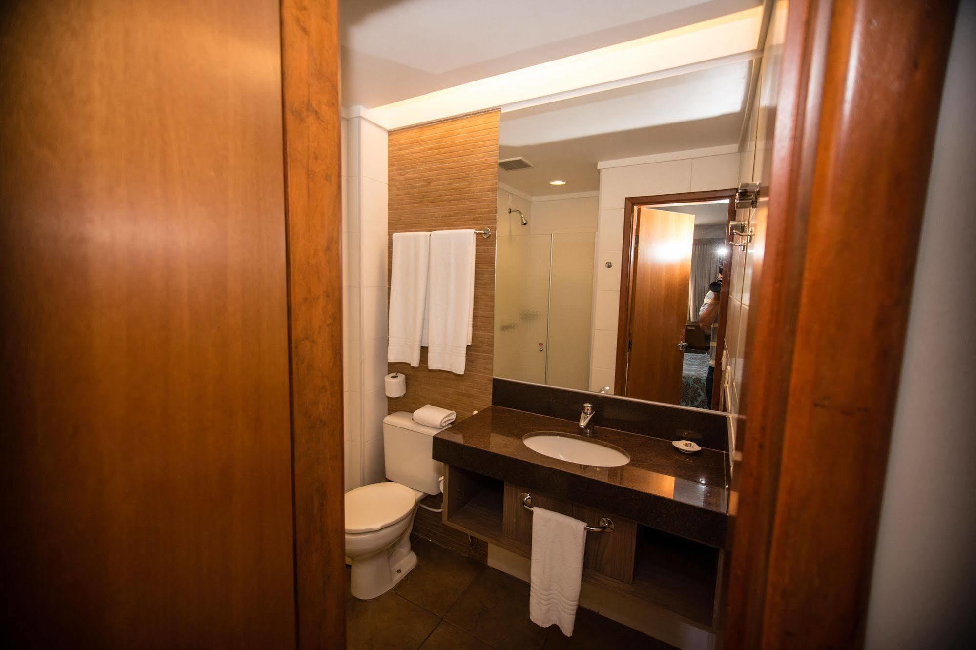 Orion Hotel Itumbiara Luaran gambar