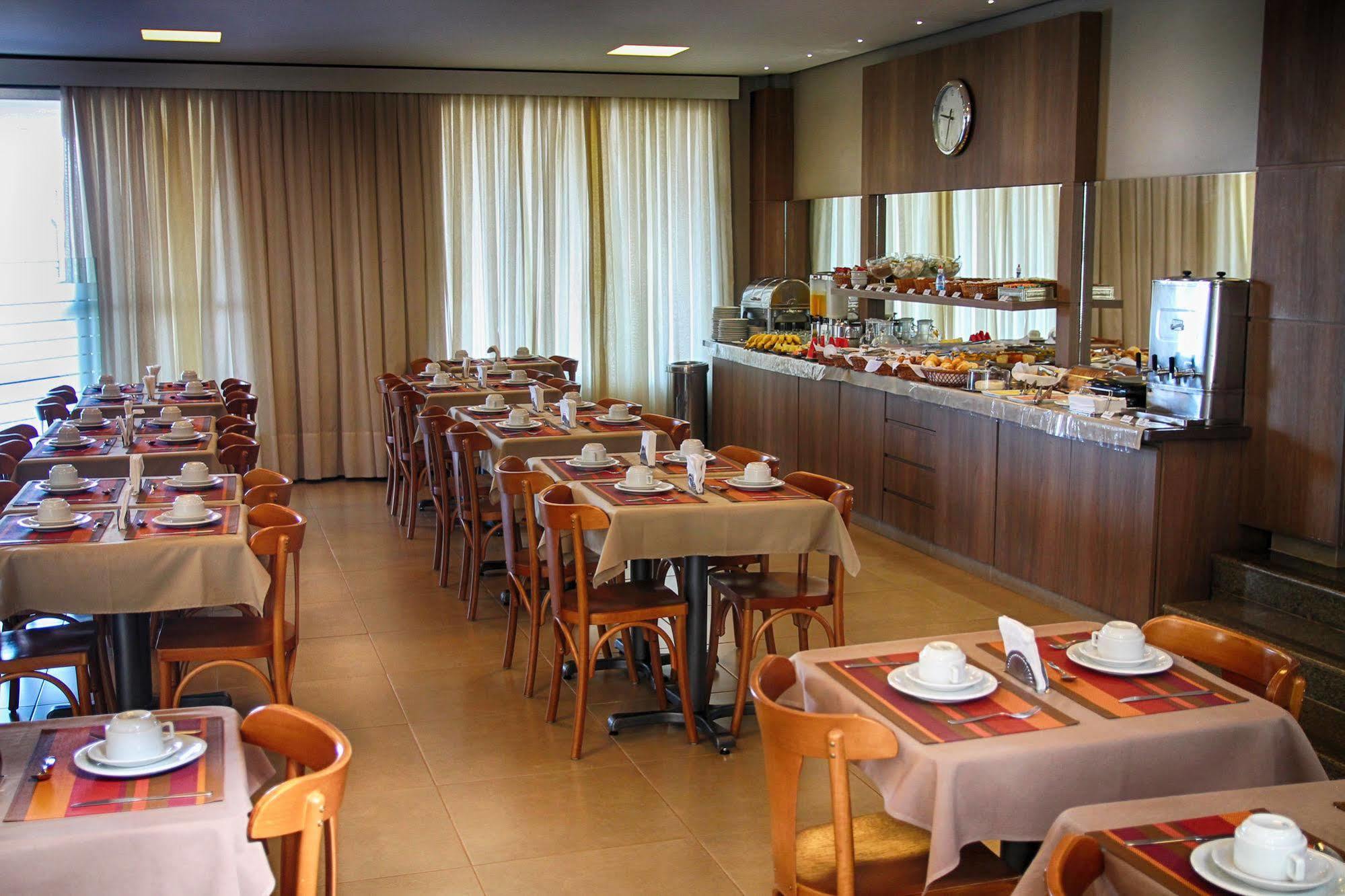 Orion Hotel Itumbiara Luaran gambar